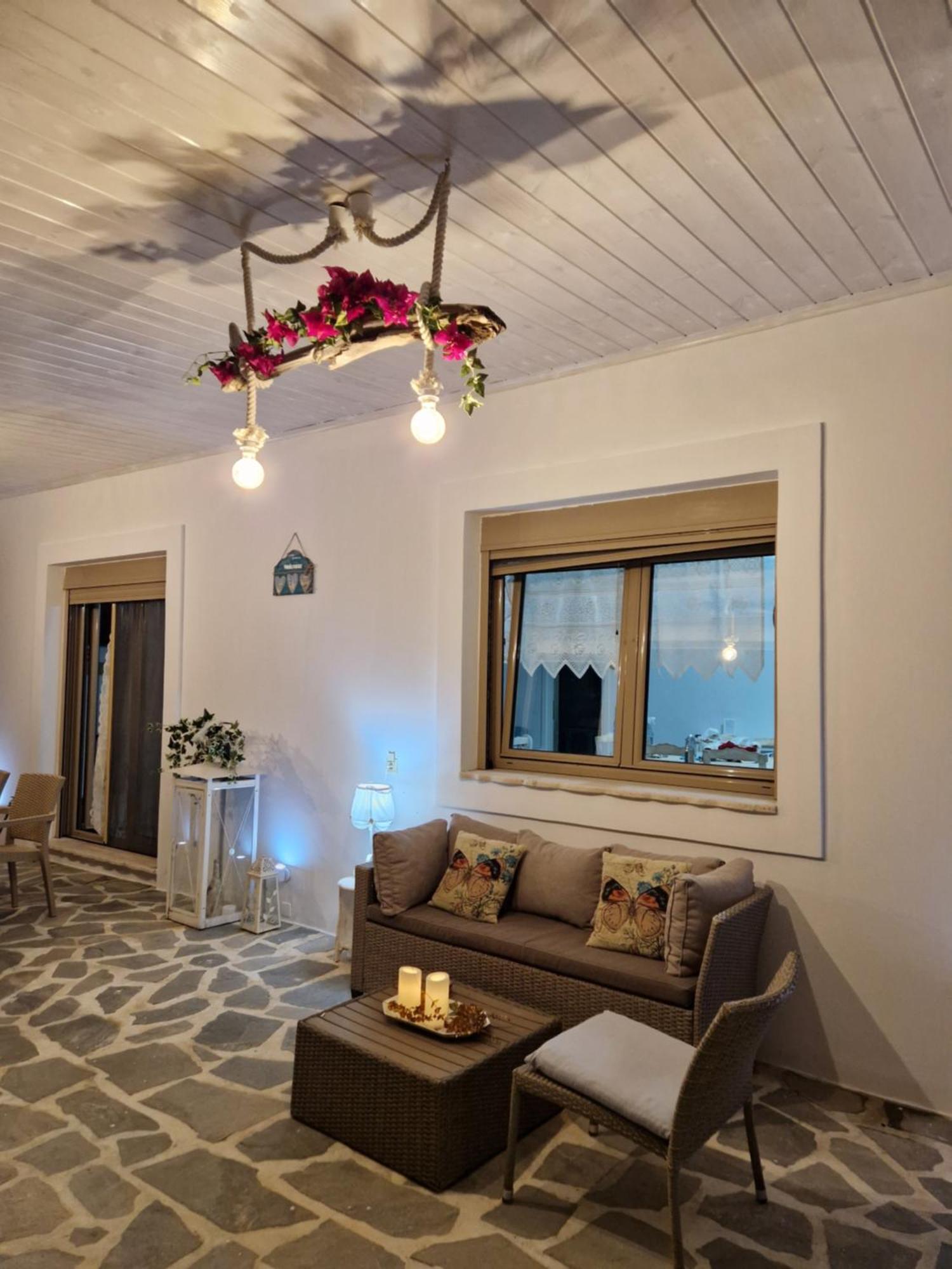Bianca Suite & Home Psinthos Room photo